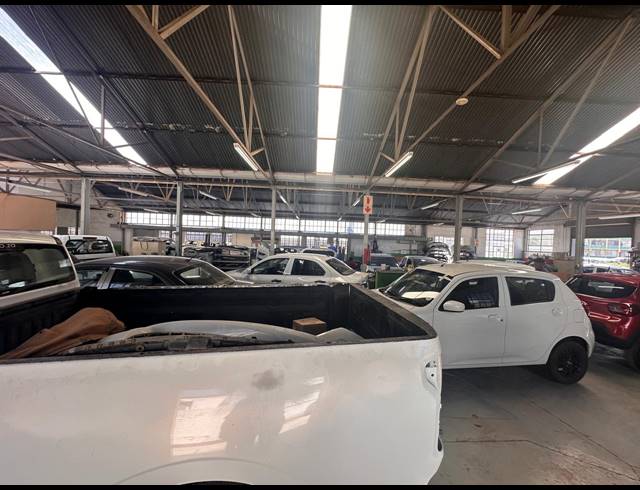 2,230M² INDUSTRIAL YARD FOR SALE IN KEMPTON PARK CENTRAL